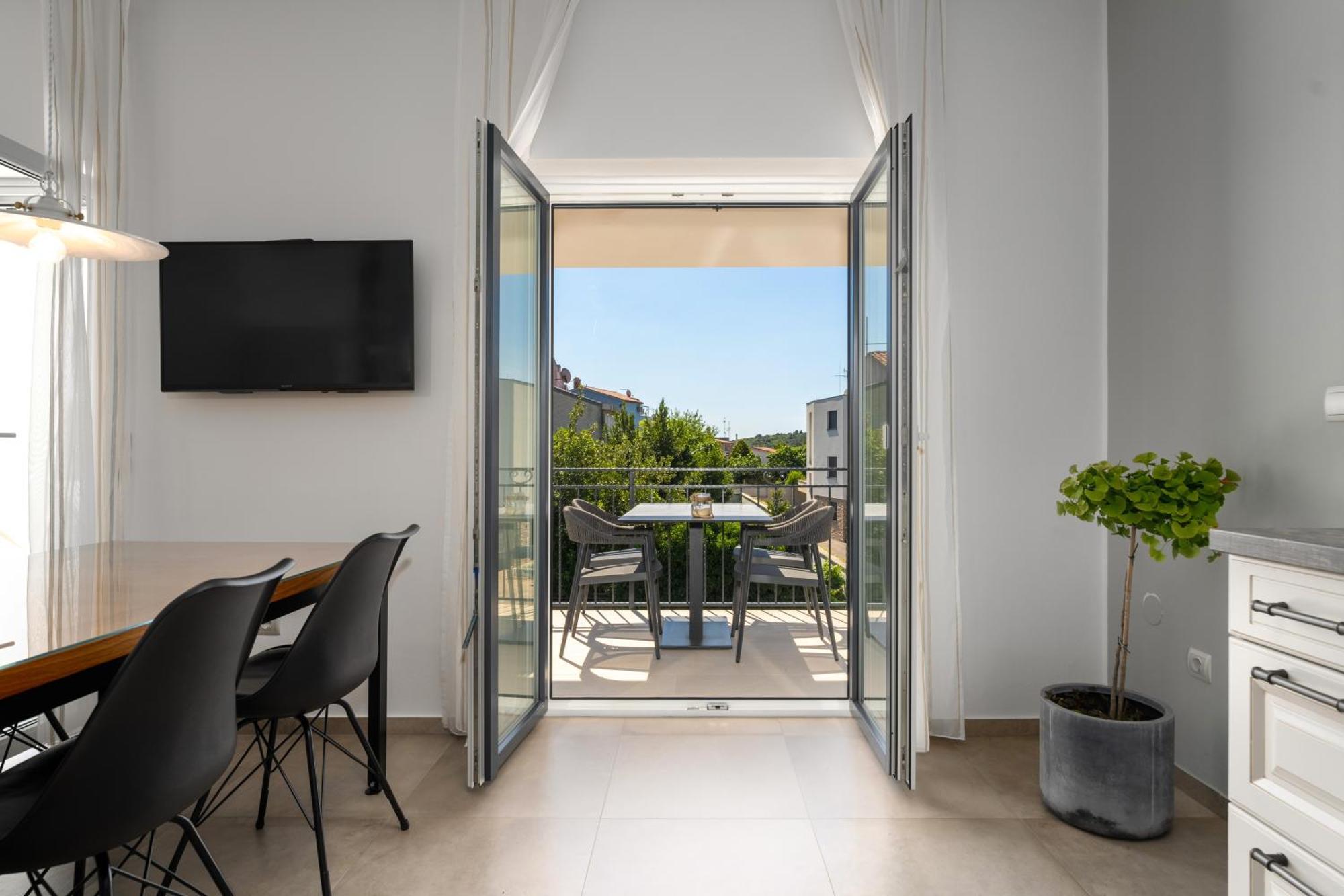באניולה Luxury Apartments Villa San Avia מראה חיצוני תמונה